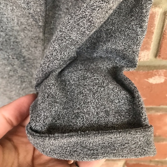 H&M Lightweight Shirt - Picture 3 of 4